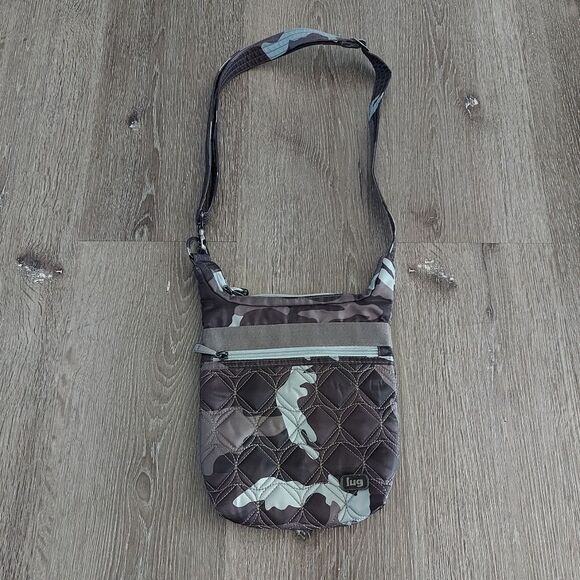 Lug Skipper Crossbody Bag Camo Camouflage - Picture 1 of 8
